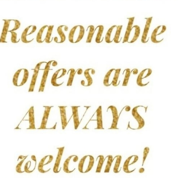 Hey everyone! I sell a variety of things at great prices! Come check me out! ๐ - Picture 15 of 16